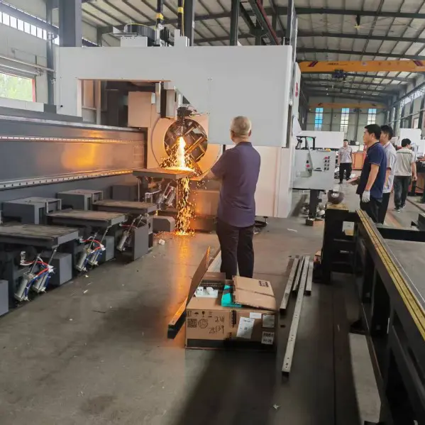 Leiding van de industrie-upgrade: diepgaande studie van geavanceerde laserbuiskniptechnologie