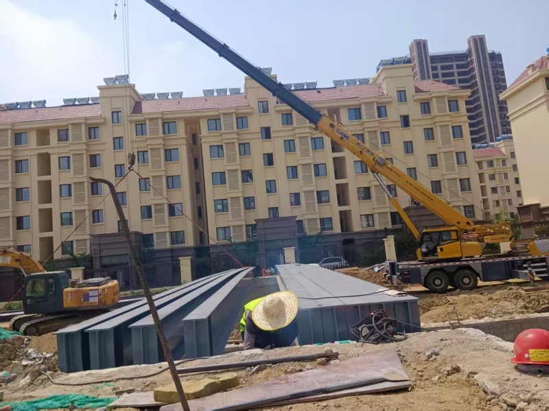 Liweiyuan ontwerp, ontwikkeling en installatie van stalen bruggen