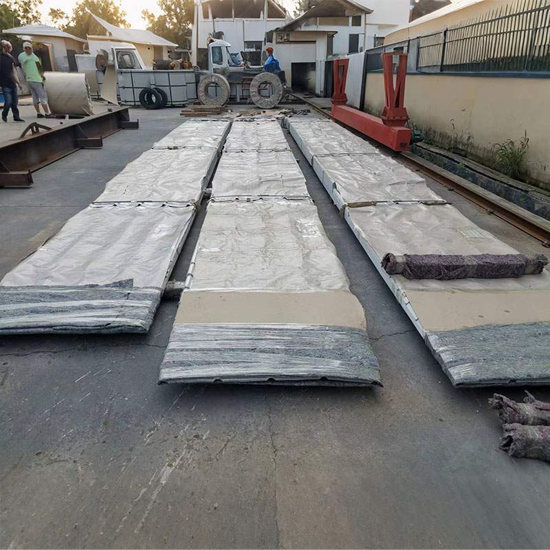 Wat is de kleur van een stalen plaat voor een gebouwbehuizing en waarom is deze essentieel voor moderne industriële gebouwen