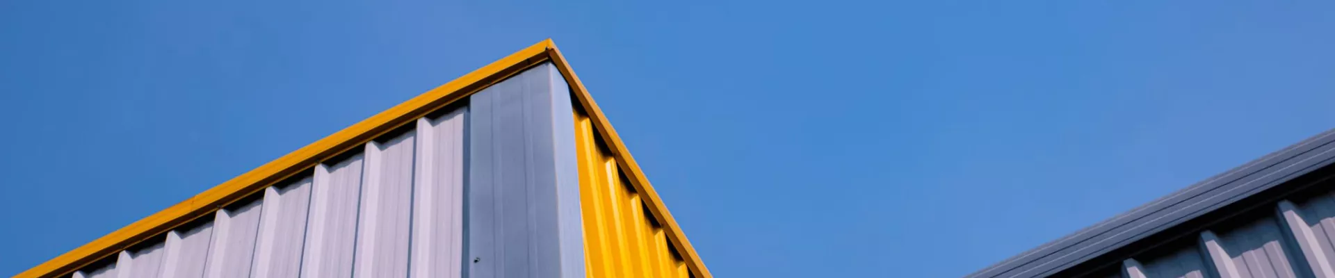 Gekleurde stalen platen